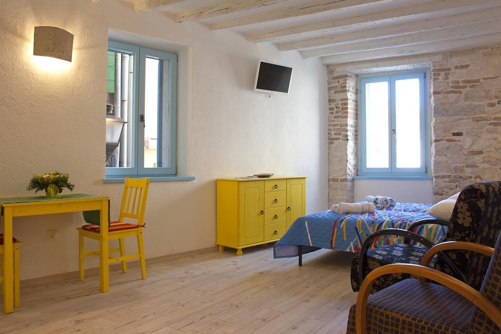 Studios Barbaro Rovinj Quarto foto